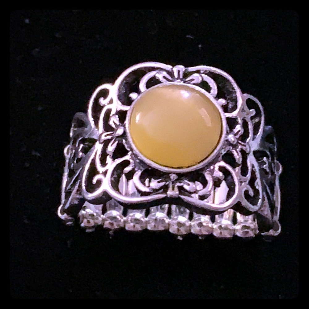 Fashion Ring